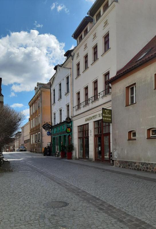 Apartment T.r.11 Nr 3 *